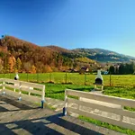 Chalet Siedlisko Lesnica - Caloroczne