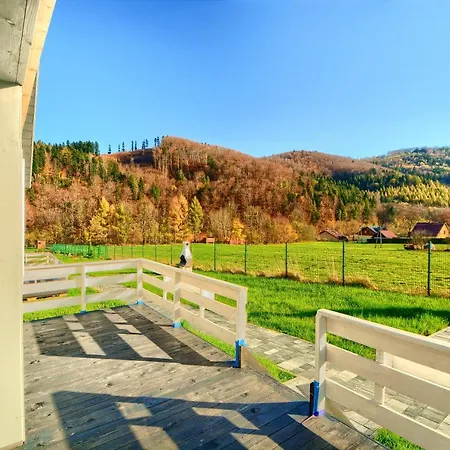 Siedlisko Lesnica - Caloroczne Chalet