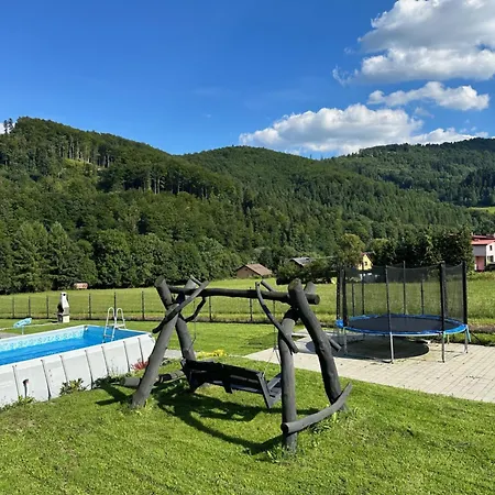 Siedlisko Lesnica - Caloroczne Alpesi faház *